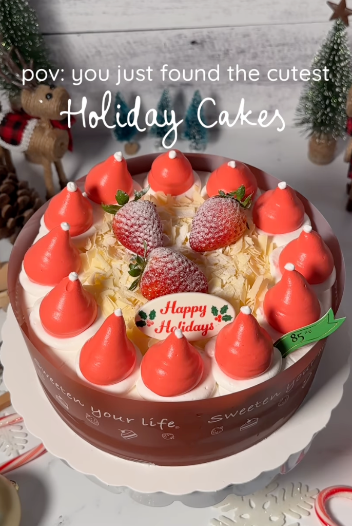 15% Off When You Pre-Order a Holiday Cake at 85°C Bakery Cafe