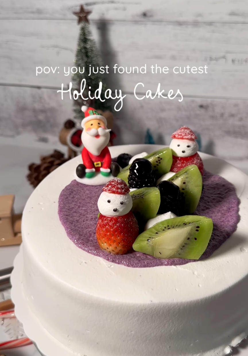 15% Off When You Pre-Order a Holiday Cake at 85°C Bakery Cafe