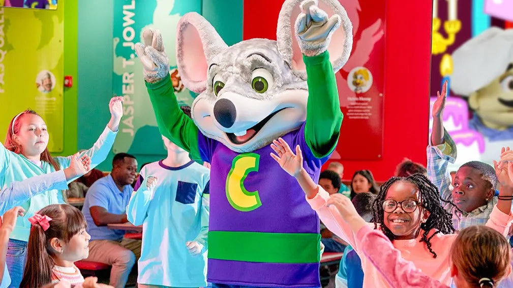 $54 Chuck E. Cheese Family Play & Pizza Package